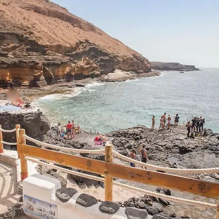 Practical And Cozy In Southern Arona (Tenerife)