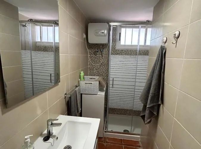 Practical And Cozy In Southern