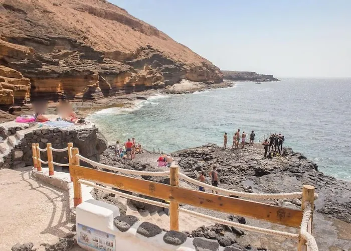 Practical And Cozy In Southern Arona (Tenerife)