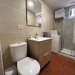 Practical And Cozy In Southern Apartman Arona