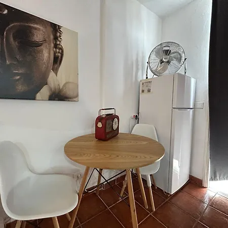 公寓 Practical And Cozy In Southern 阿罗纳